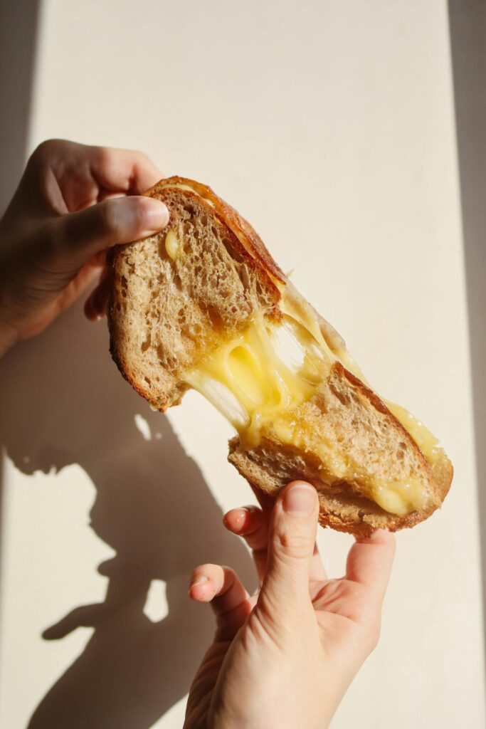DC Prosecutors Downgrade Charge for Man Who Threw Sandwich at Federal Agent