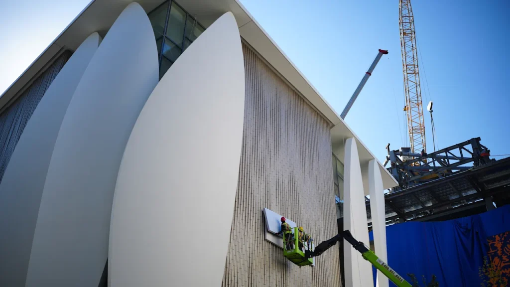 China announces a 5-year plan focused on science, tech self-reliance