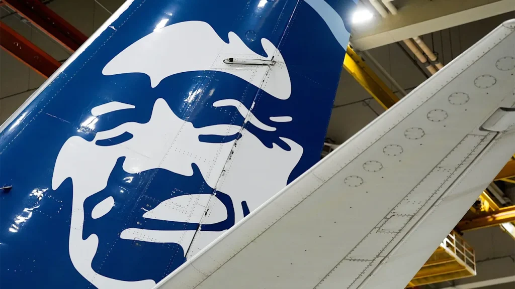 Alaska Airlines resumes flights after IT outage