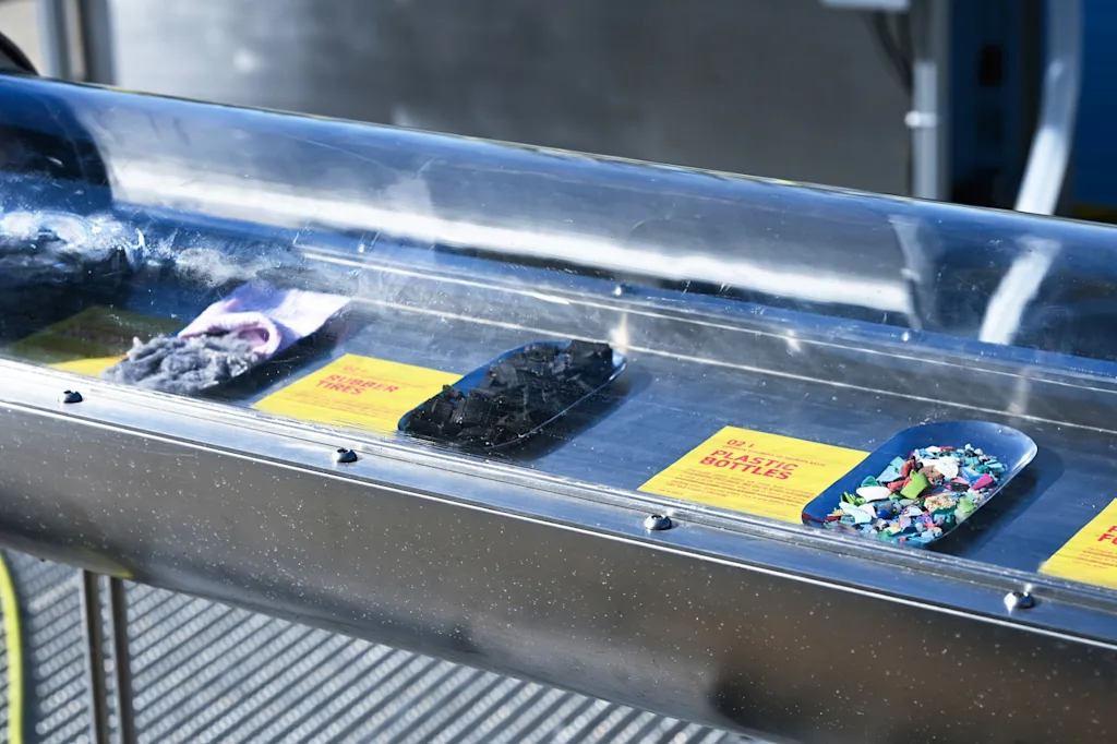 This startup’s plant-inspired tech keeps hundreds of millions of plastic particles out of the ocean