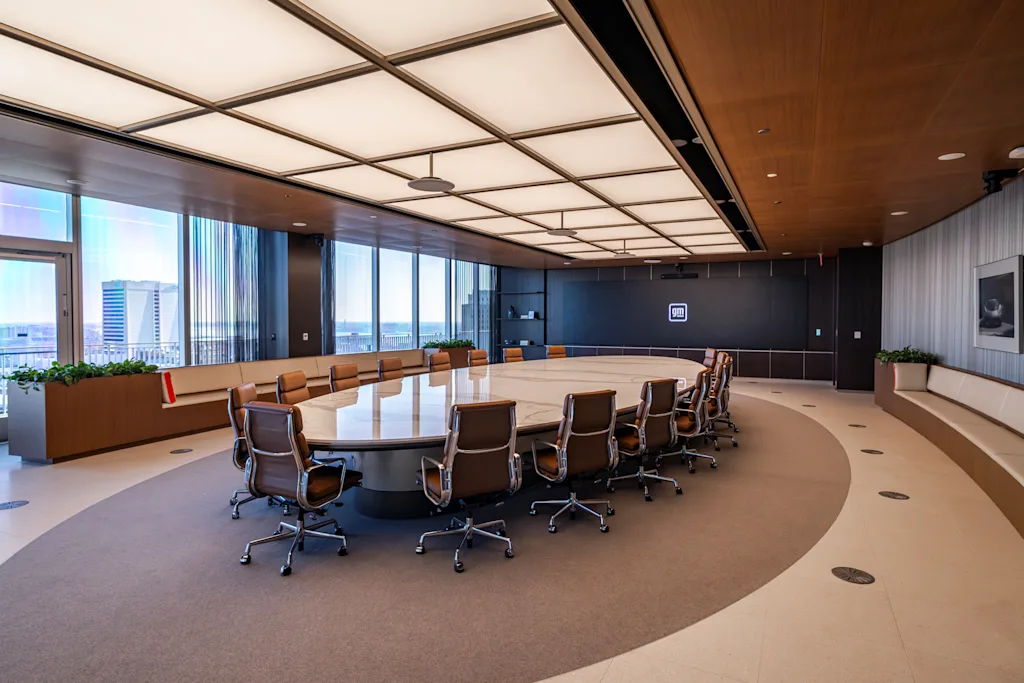 GM’s mid-century modern legacy shines in its new Detroit HQ