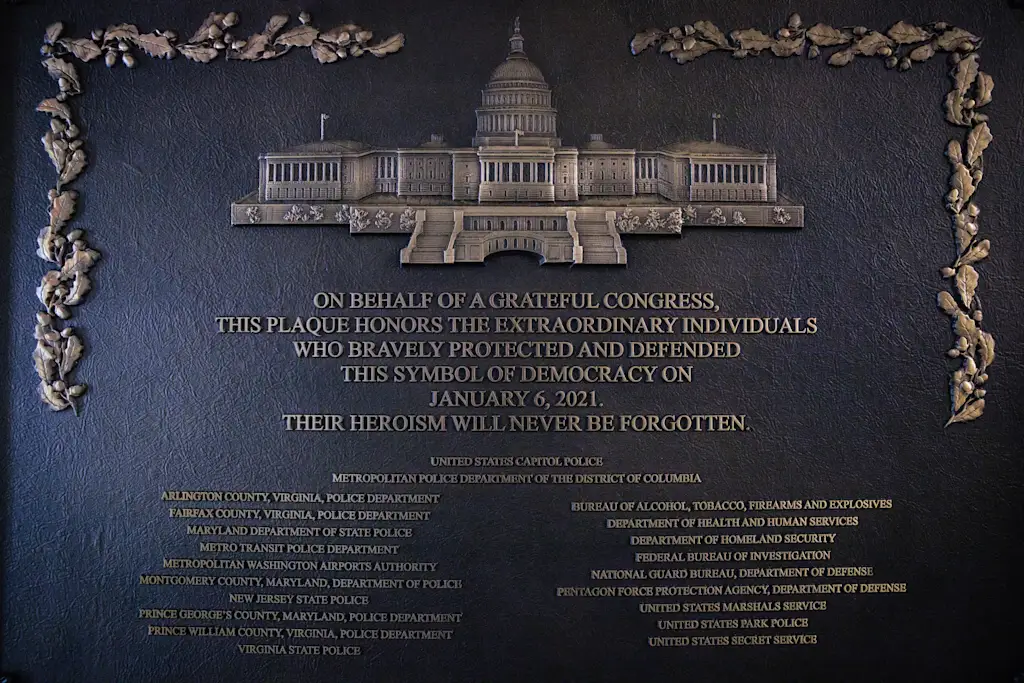 Republics didn’t install a Jan. 6 plaque because of a ‘design problem.’ A simple workaround fixed it