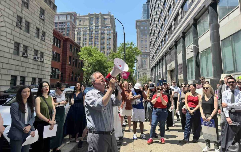 Why the Brooklyn Courtroom Birth Was the Last Straw for Public Defenders