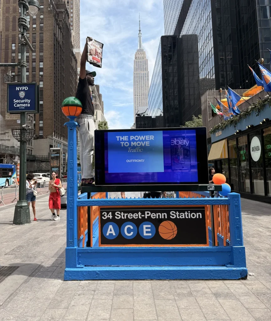 A trip to the center of Knicks merch mania