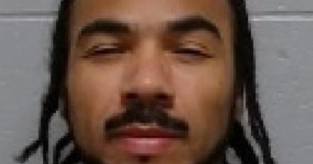 Madison, Wisconsin Police Gun Down Homeless Violent Career Felon Allegedly Threatening Them with a Knife, Sparking Angry Protests Across City (VIDEOS)