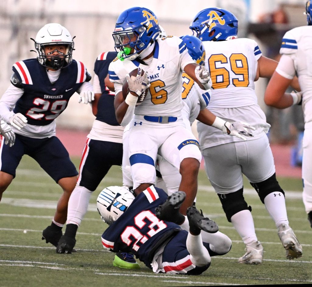 SGV Football Elite: Bishop Amat, Damien Lead