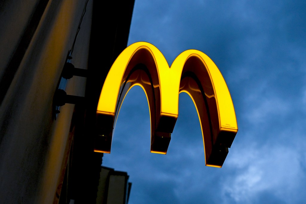 McDonald’s Profit Beats Estimates But US Sales Growth Stalls