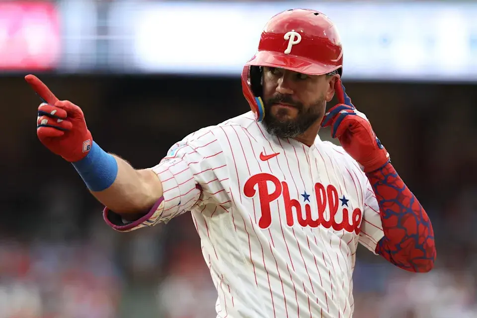 Schwarber Struggles at Plate as Phillies Keep Winning
