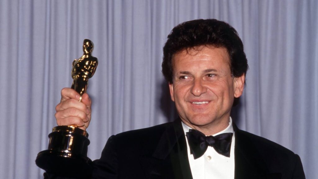 Joe Pesci’s Oscar Win: The Goodfellas Scene He Improvised From Real Life