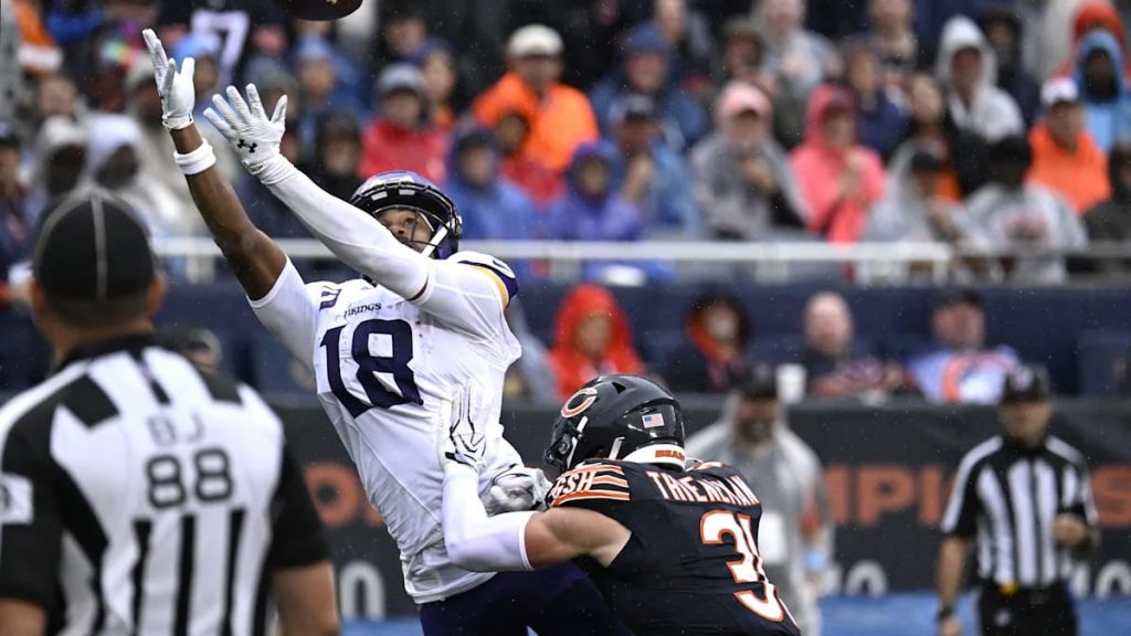 Vikings WRs Worth Starting in Fantasy Week 3?