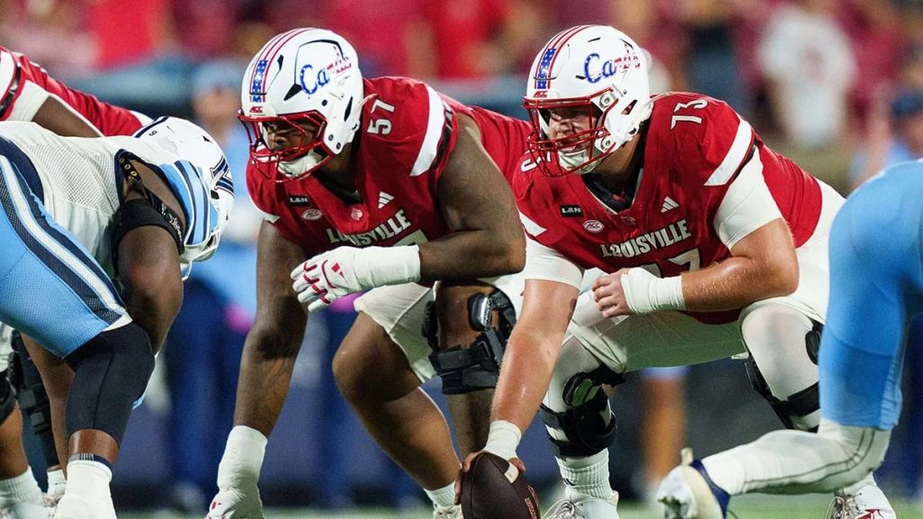 Louisville Tackle Trending Toward SMU Debut