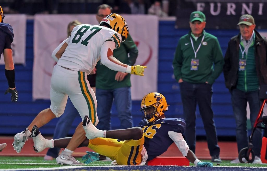 10 Undefeated Teams Set for Showdown in Northeast Ohio
