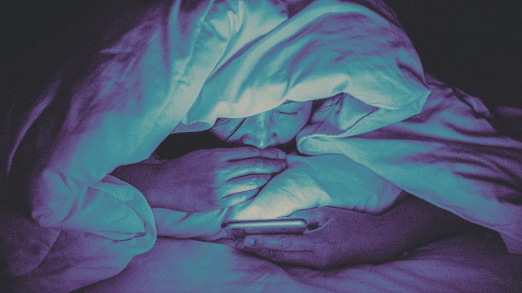 How night owls can get better sleep—besides going to bed earlier